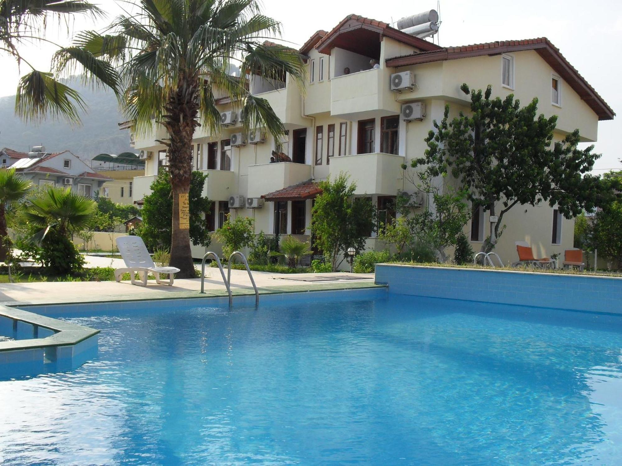 Villa Ozalp Apartments ダルヤン エクステリア 写真