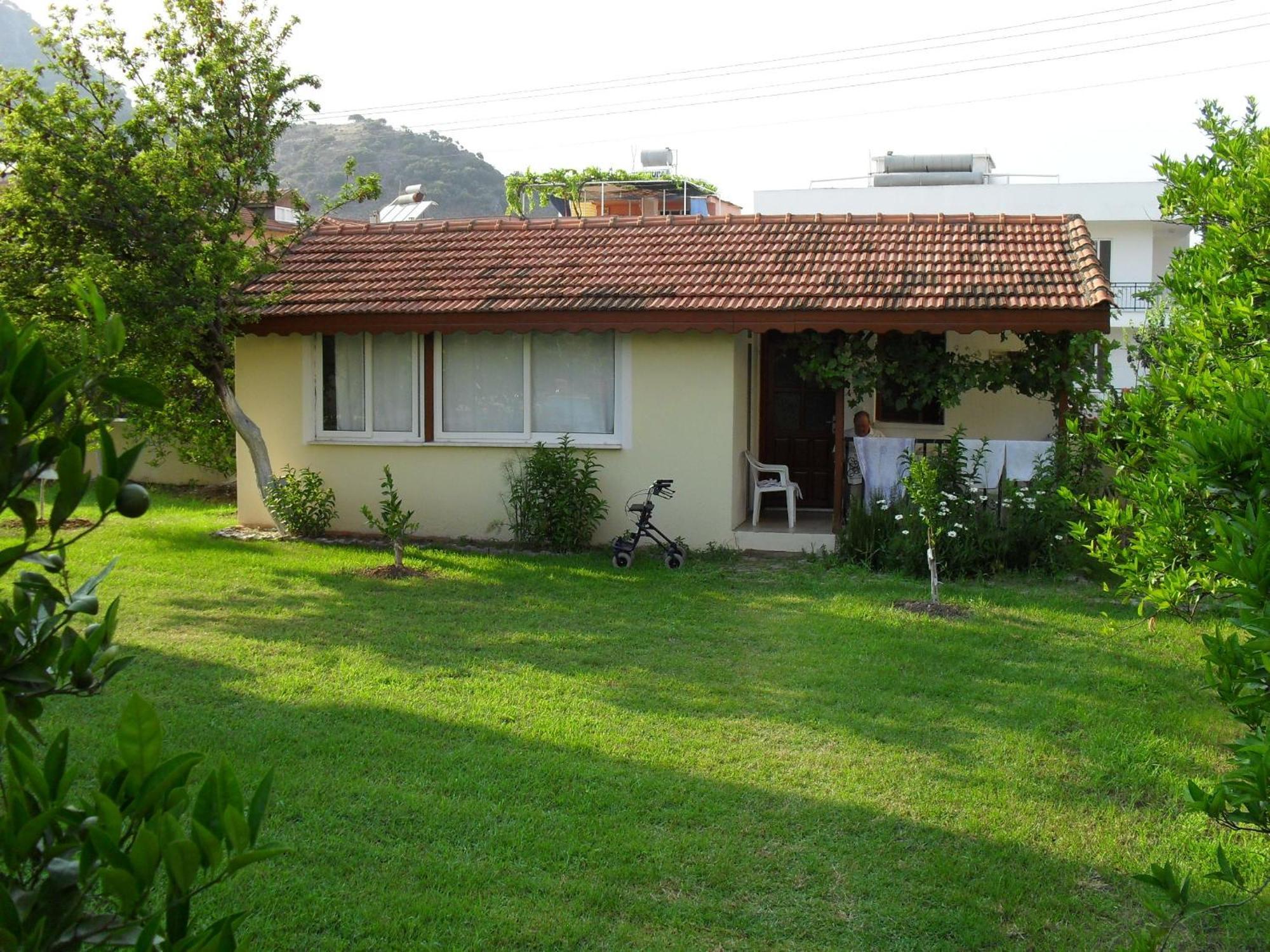 Villa Ozalp Apartments ダルヤン エクステリア 写真