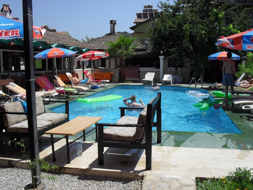 Villa Ozalp Apartments ダルヤン エクステリア 写真