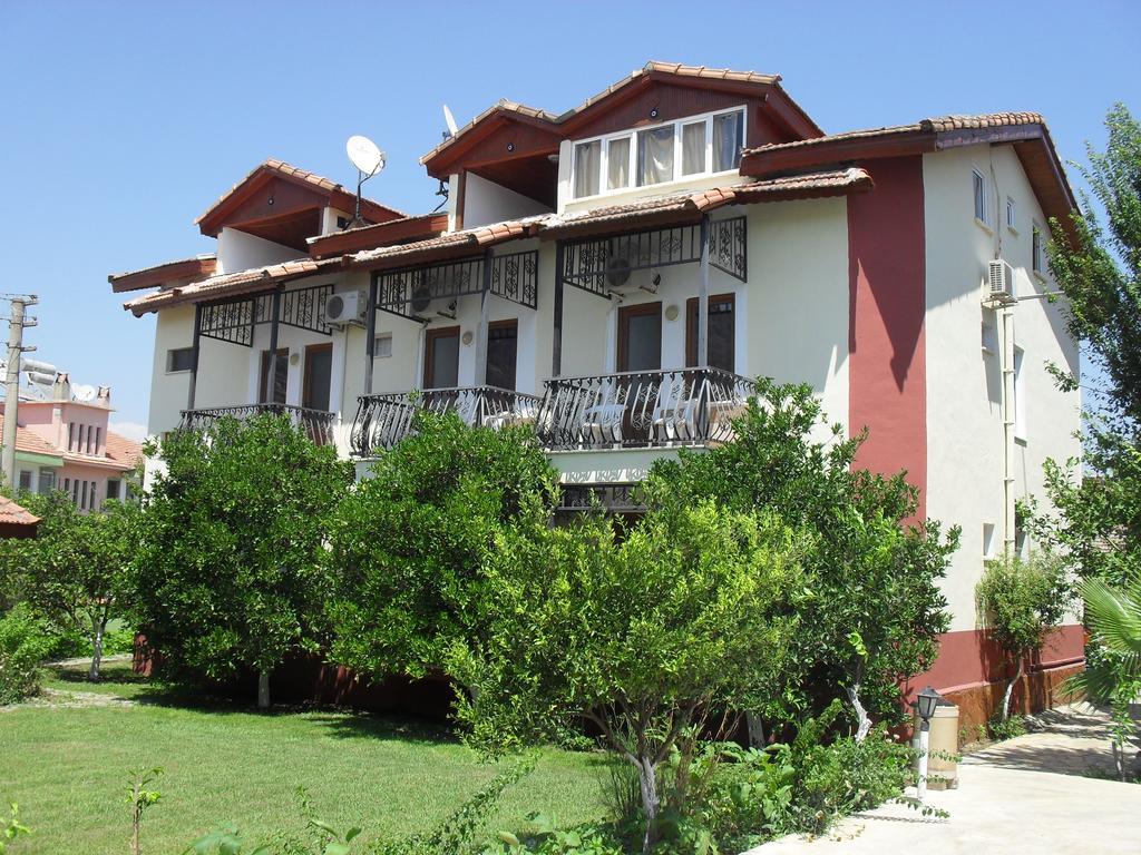 Villa Ozalp Apartments ダルヤン エクステリア 写真