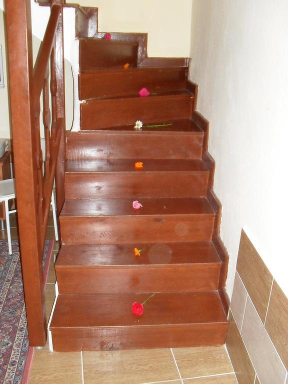 Villa Ozalp Apartments ダルヤン エクステリア 写真